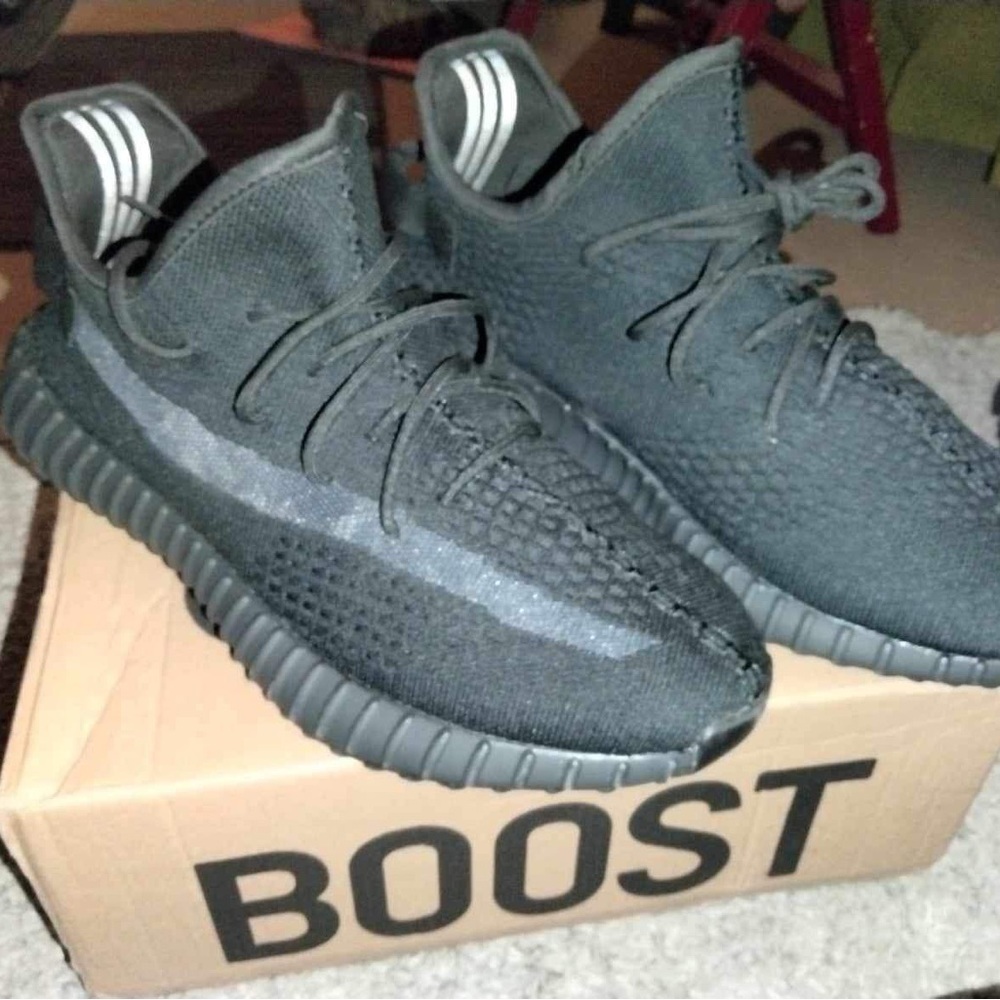 Adidas Yeezy Boost 350 V2 Reflective Triple black